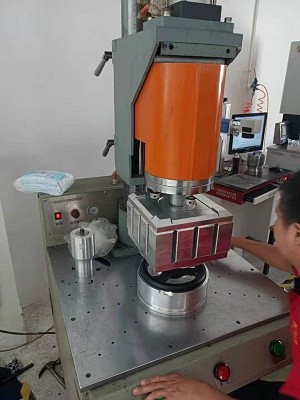 昕科技超声波塑料焊接机的校模方法